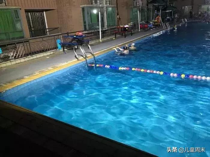 深圳游泳培训班哪家最好,深圳哪里有游泳培训班