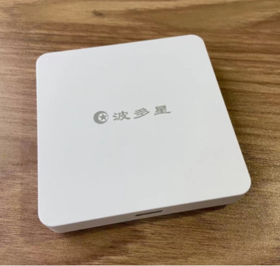 机顶盒如何开机直接观看直播频道,网络机顶盒看电视直播靠谱吗