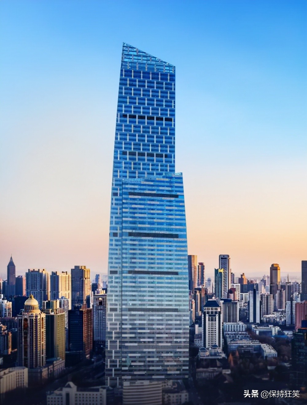 湖北15座最著名的高楼,湖北前十高楼