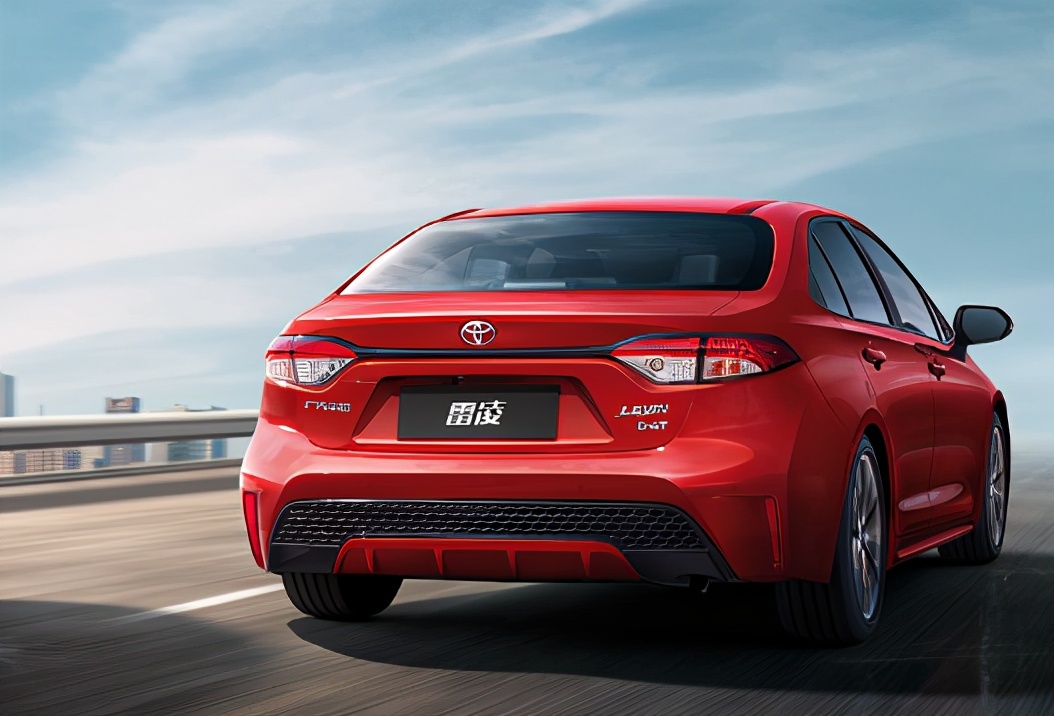 思域卡罗拉雷凌轩逸如何选,2023款思域1.5t对比混动评测