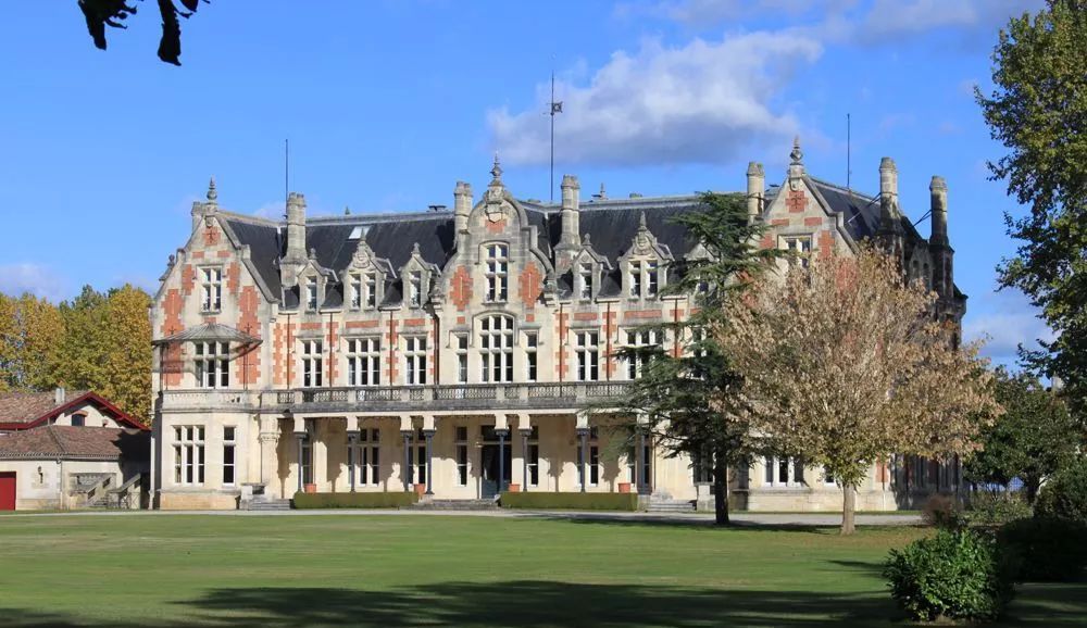 波尔多葡萄酒庄收购,波尔多红酒被收购价格