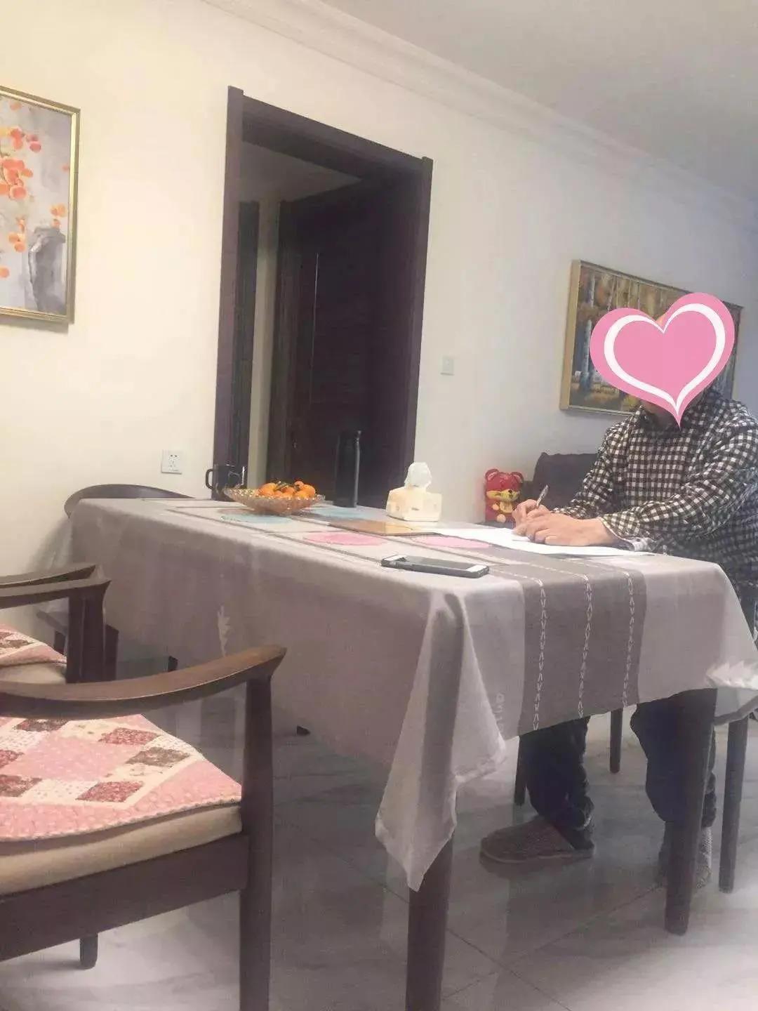 物业公司给社区送锦旗的内容,特别暖心的锦旗