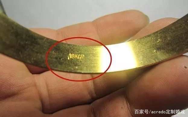 黄金贵彩金也会变贵吗,为什么彩金戴着戴着变色了