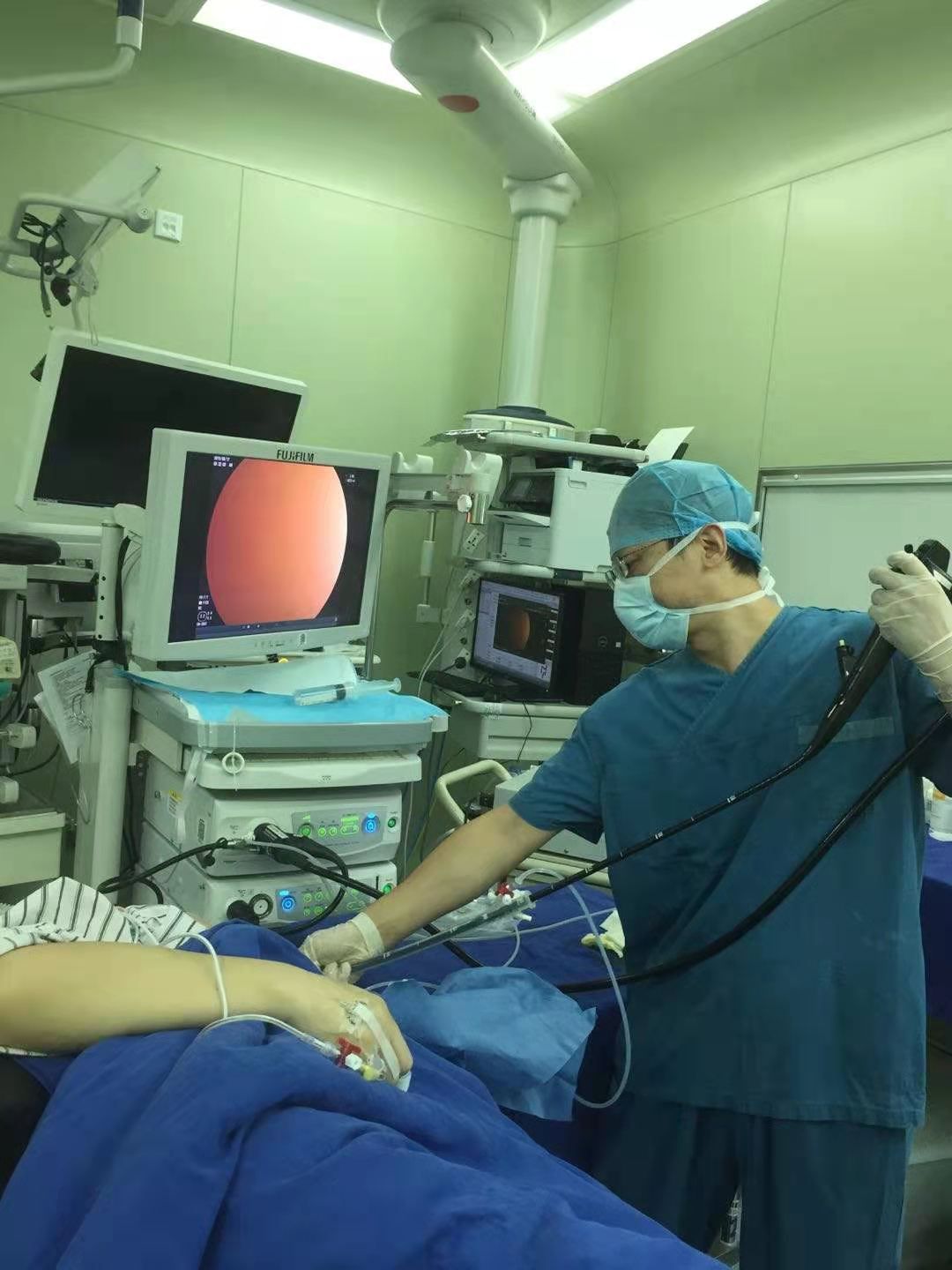 吃鸡骨头造成食道穿孔多久能好,吃骨头误吞导致食道穿孔