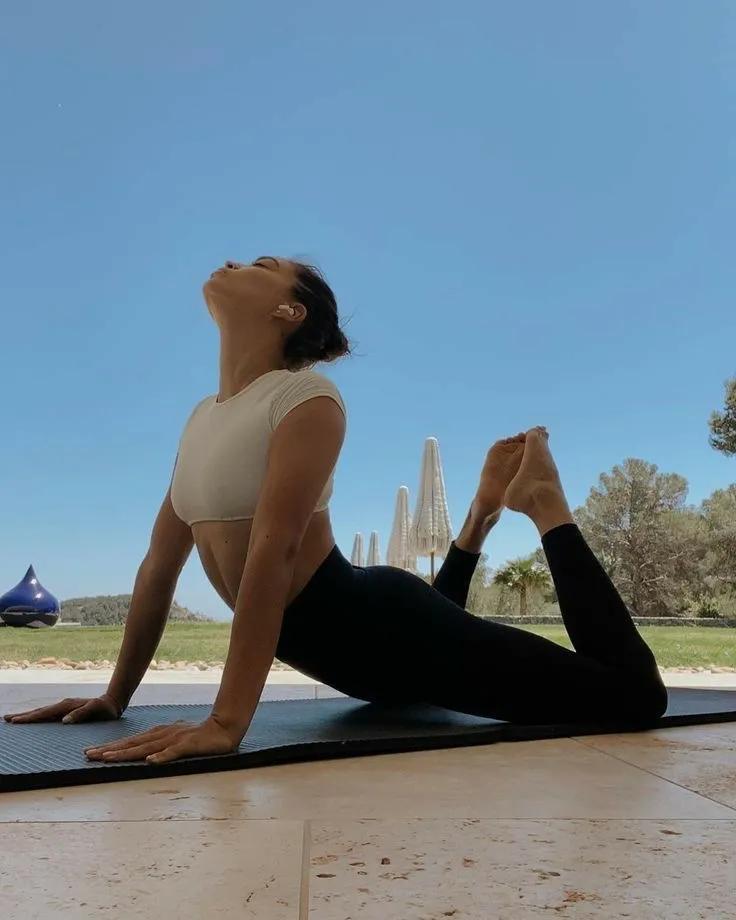 副业赚钱排行榜女生最新,女生适合做什么副业最赚钱