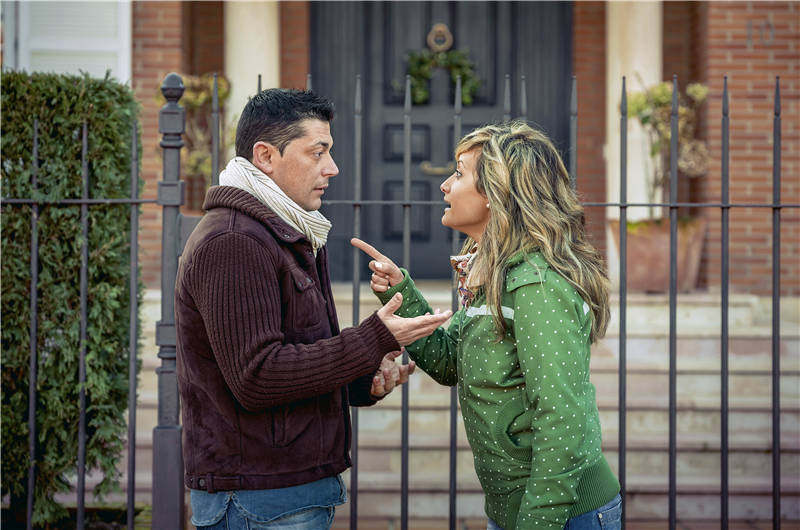 人生换挡的中年女性：清华女博士、微博粉丝263万的品牌创始人、女高管，她们如何掌控身体、情感、事业？