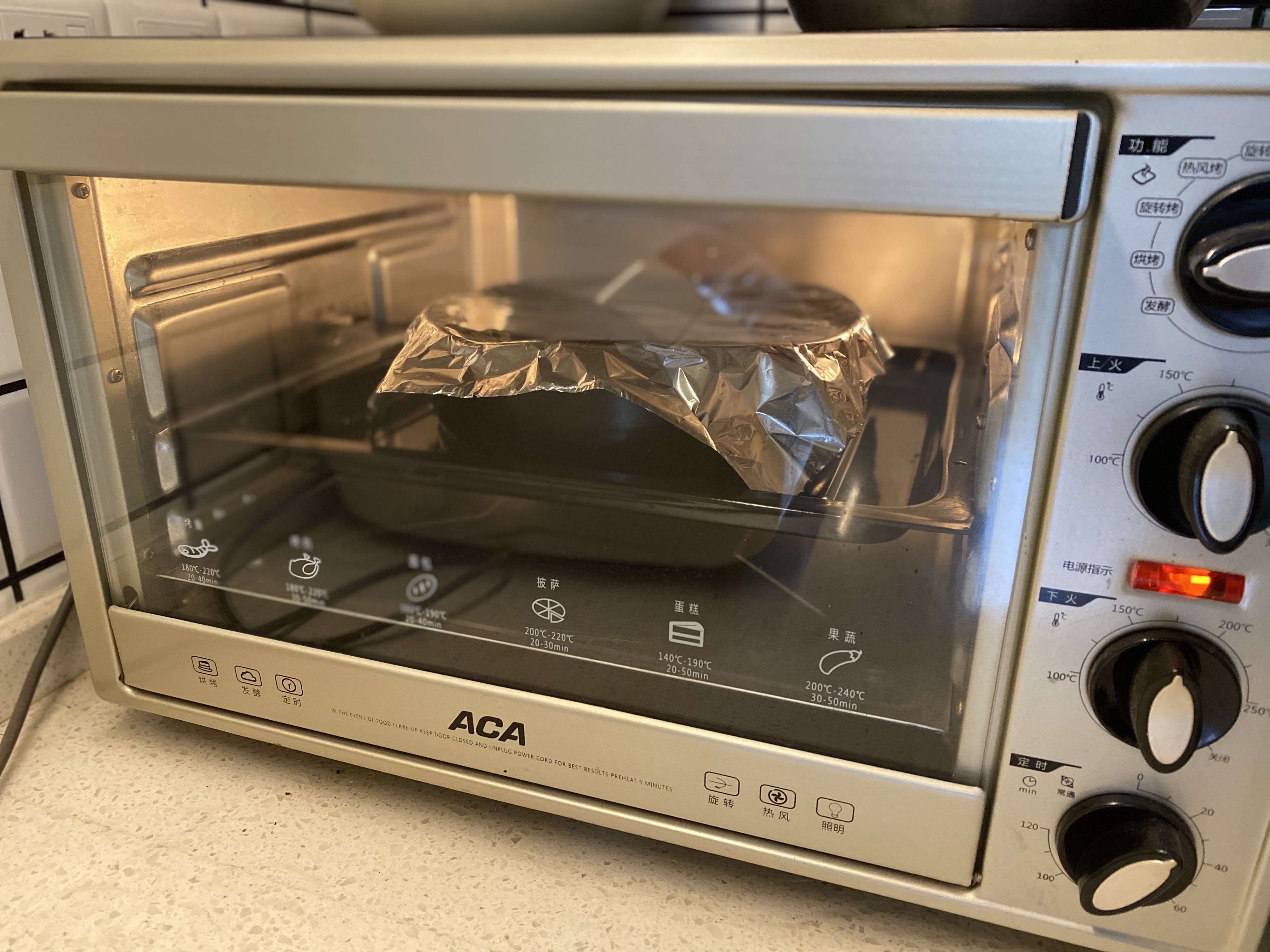 怎么打造一个科技感满满的卧室,如何打造一个满满科技感的家