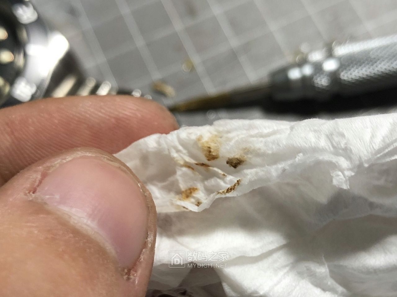 卡西欧手表ga1100更换电池,卡西欧手表ga1100电池更换视频