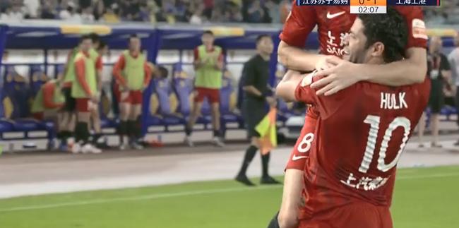 江苏苏宁全场集锦,中超24小时上海上港2比3江苏苏宁