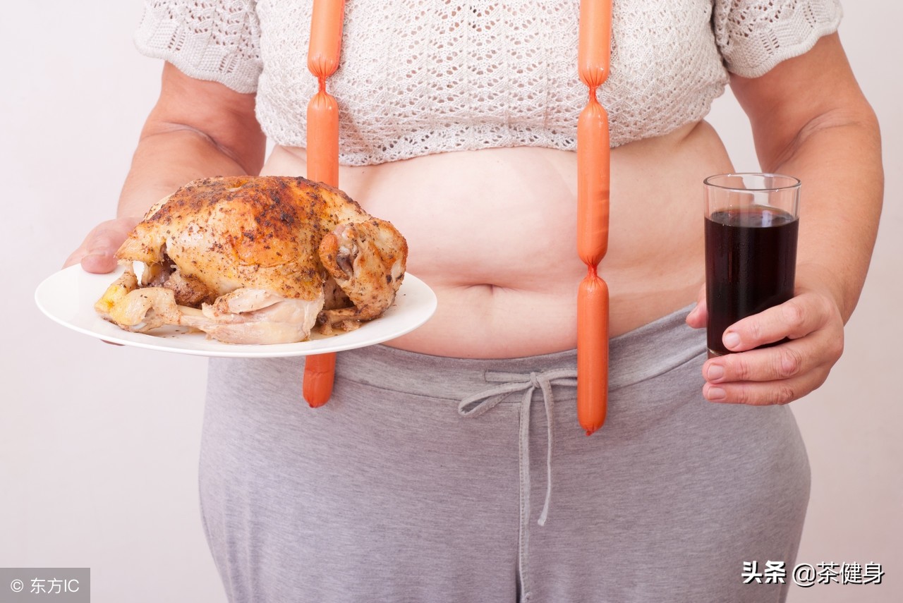 快速燃烧腰腹两侧赘肉的动作,4个动作燃烧腹部赘肉