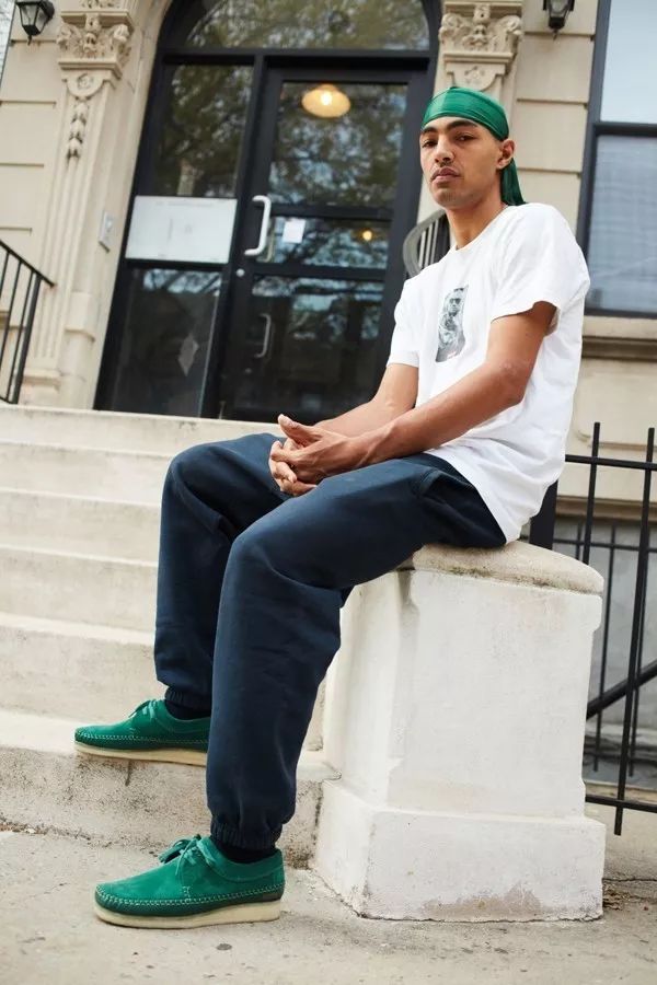 花大几千买的鞋,花大几千买阿迪耐克