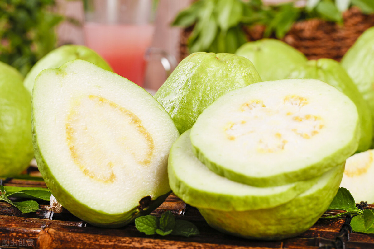 红肉芭乐是什么口感,芭乐有白肉和红肉的吗