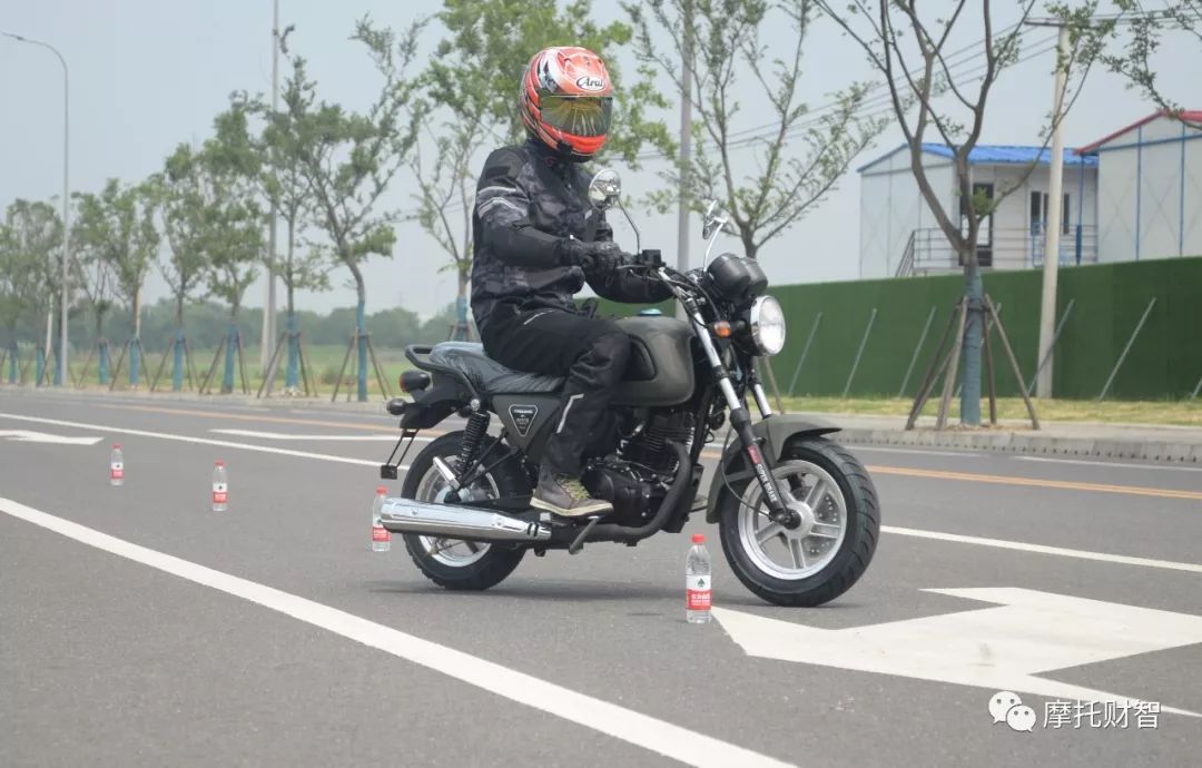 银钢mini二代上路测试,银钢mini2代全新车