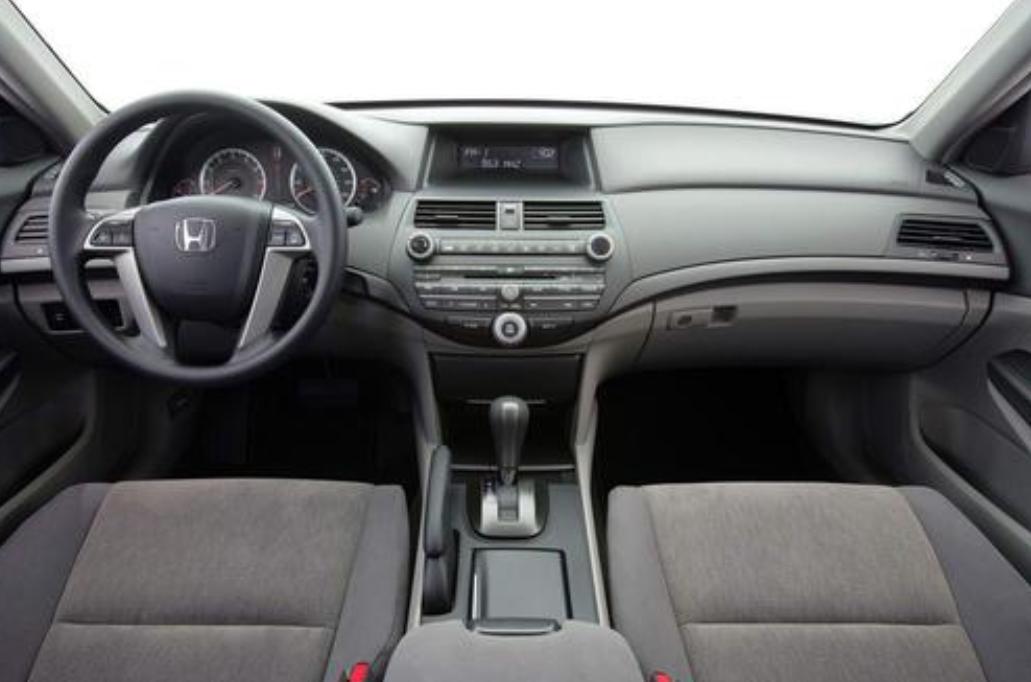 09年八代雅阁2.0值多少钱,八代雅阁6万值得入手吗