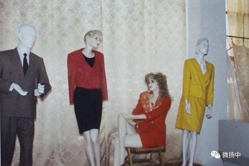 鎵腑琛ｆ湇濂宠,鎵腑鏈嶈