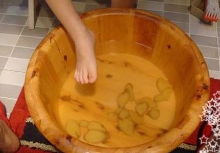 老年人如何防止骨质疏松中医,老年人骨质疏松中医辩证论治