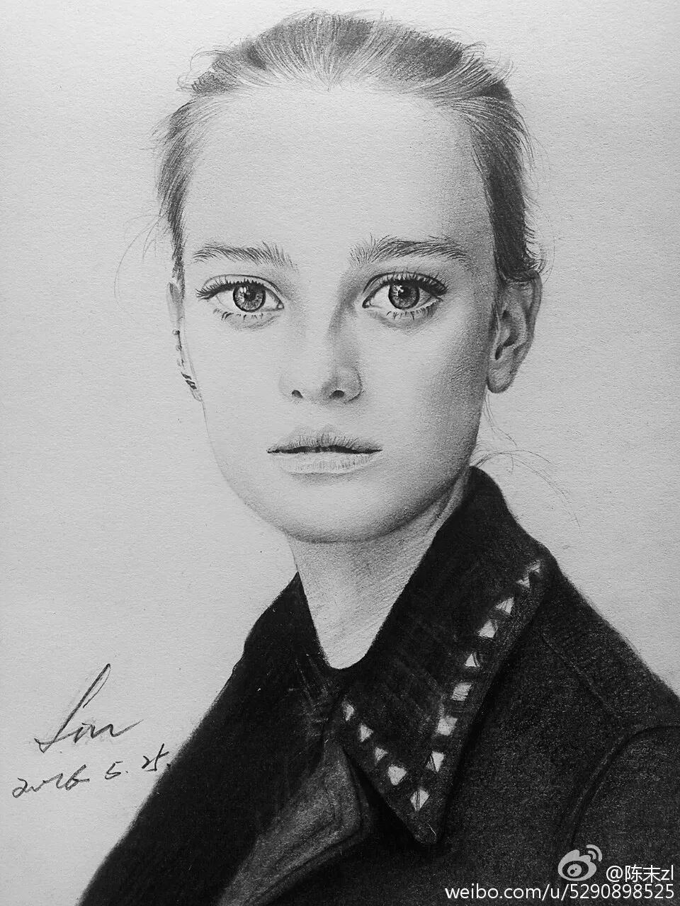 大学没毕业，95后妹纸用一支铅笔就撩到了范冰冰！这...