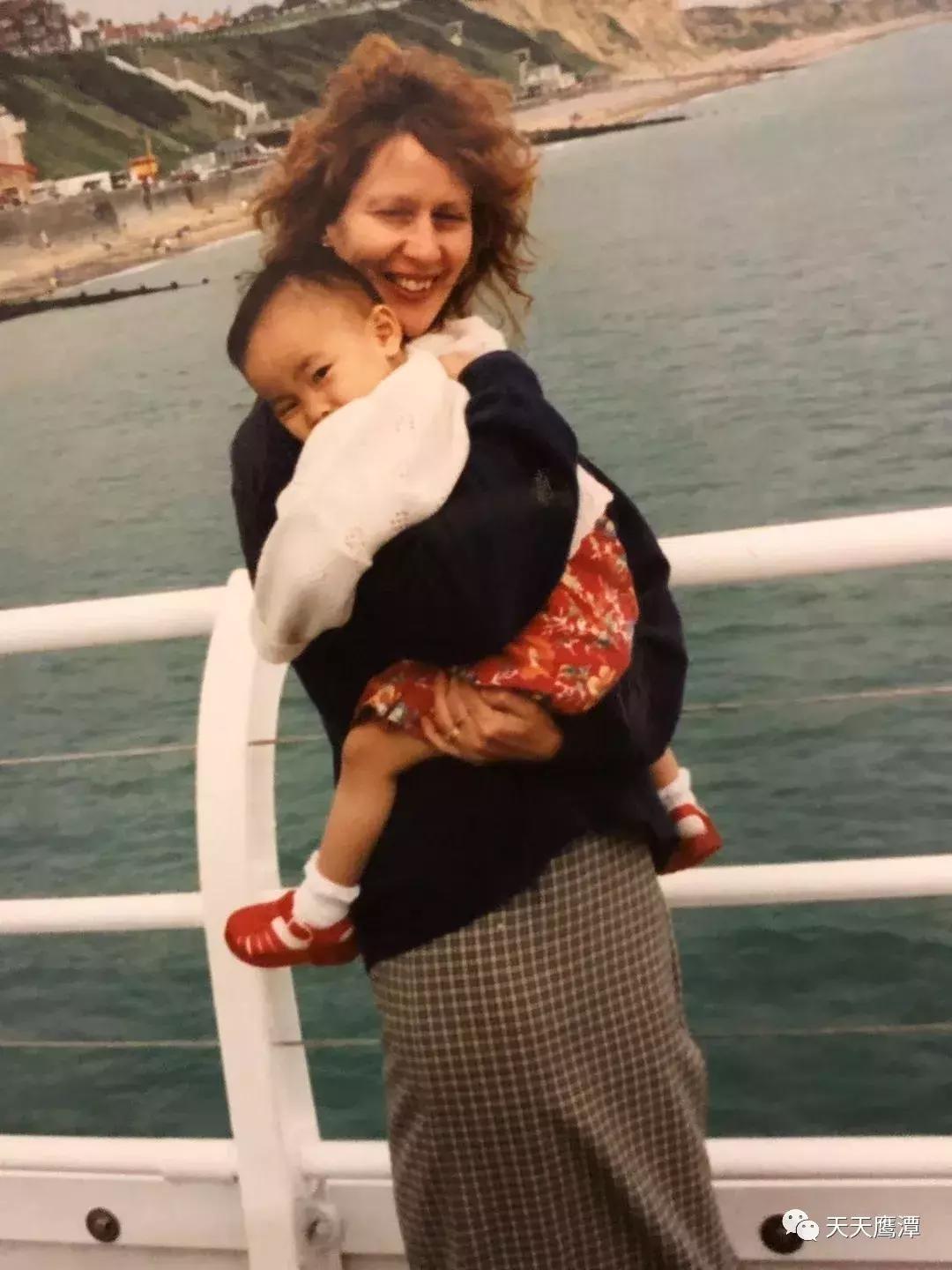 全城行动！2名英国女孩鹰潭寻亲，大家一起帮忙接力找线索