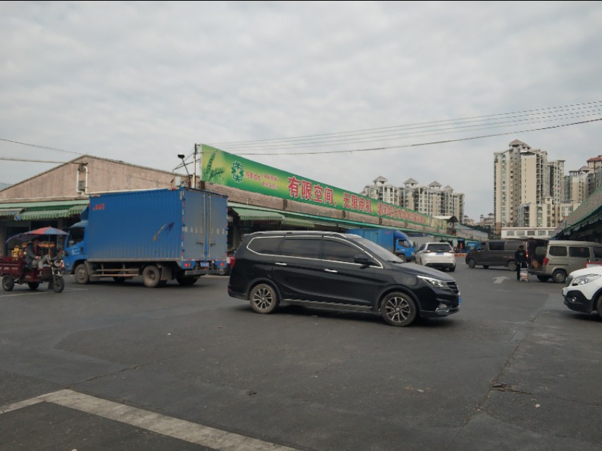广州最大的家具城批发市场在哪里,广州最大的二手车批发市场在哪里