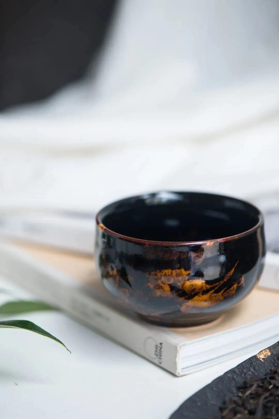 如丝的玳瑁釉,玳瑁釉火焰纹