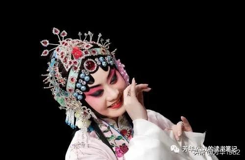 弹破庄周梦两翅驾东风,弹破庄周梦两翅驾东风三百座名园