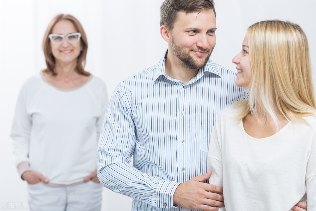 婆媳矛盾看聪明媳妇怎么解决,婆媳矛盾男人只会责怪老婆