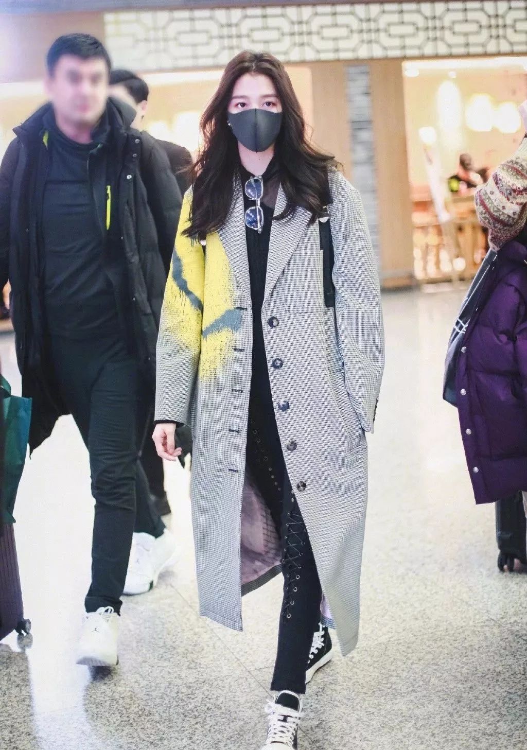 周洁琼鞋子合集,周洁琼glassshoes