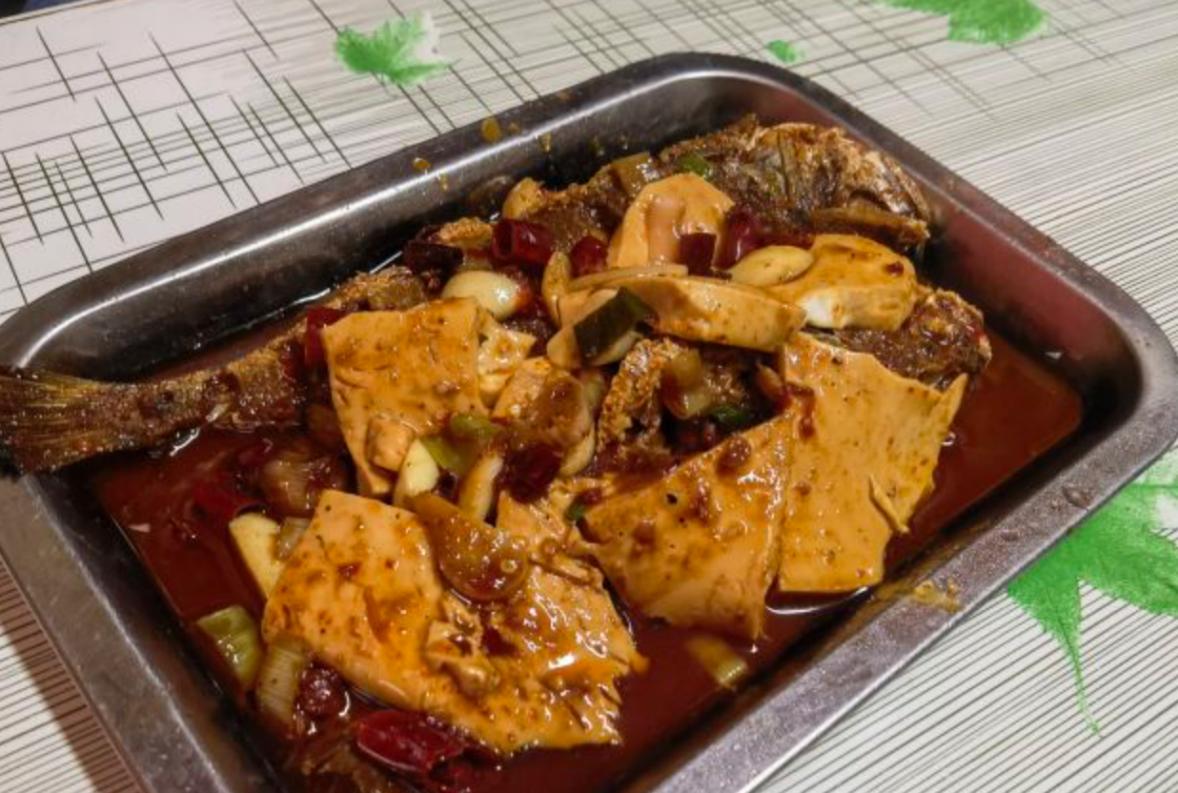 西安小南门夜市酸辣白菜,西安酸辣白菜馆子