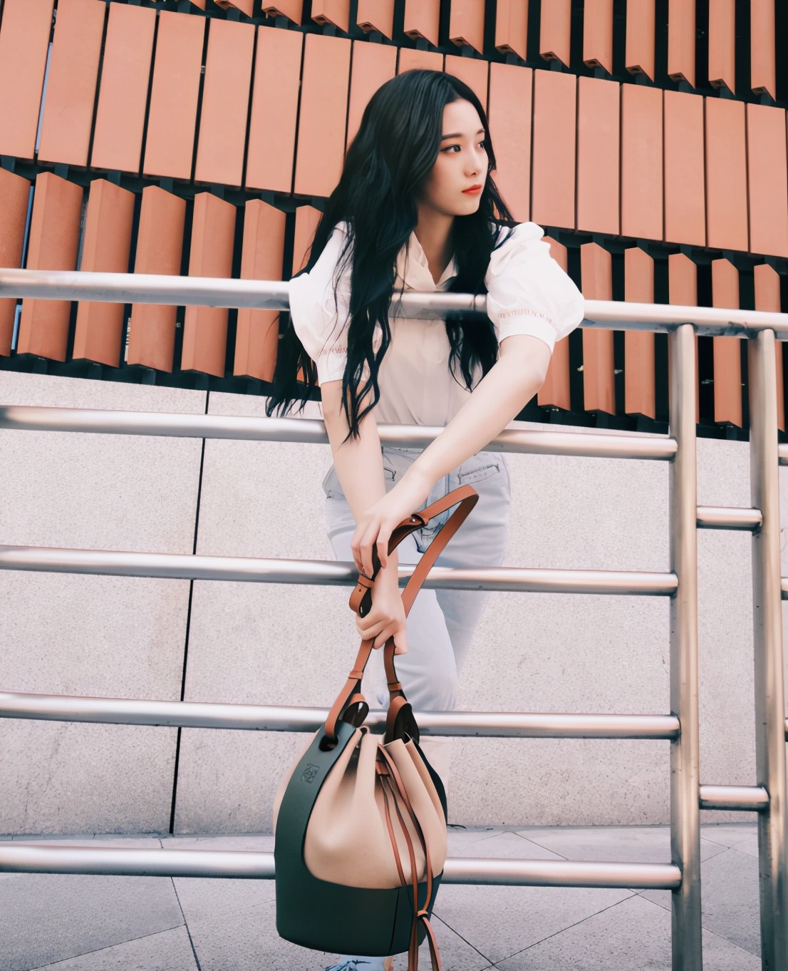 sm公司新推出的女团徐艺洋,徐艺洋真的是sm的ace吗