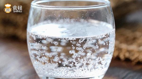 5种简单解暑又开胃的凉茶做法,夏天喝什么凉茶是最好的