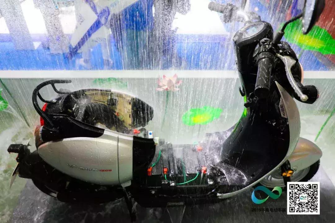 何惧“宏颜祸水”，电动车防水能力再上新台阶