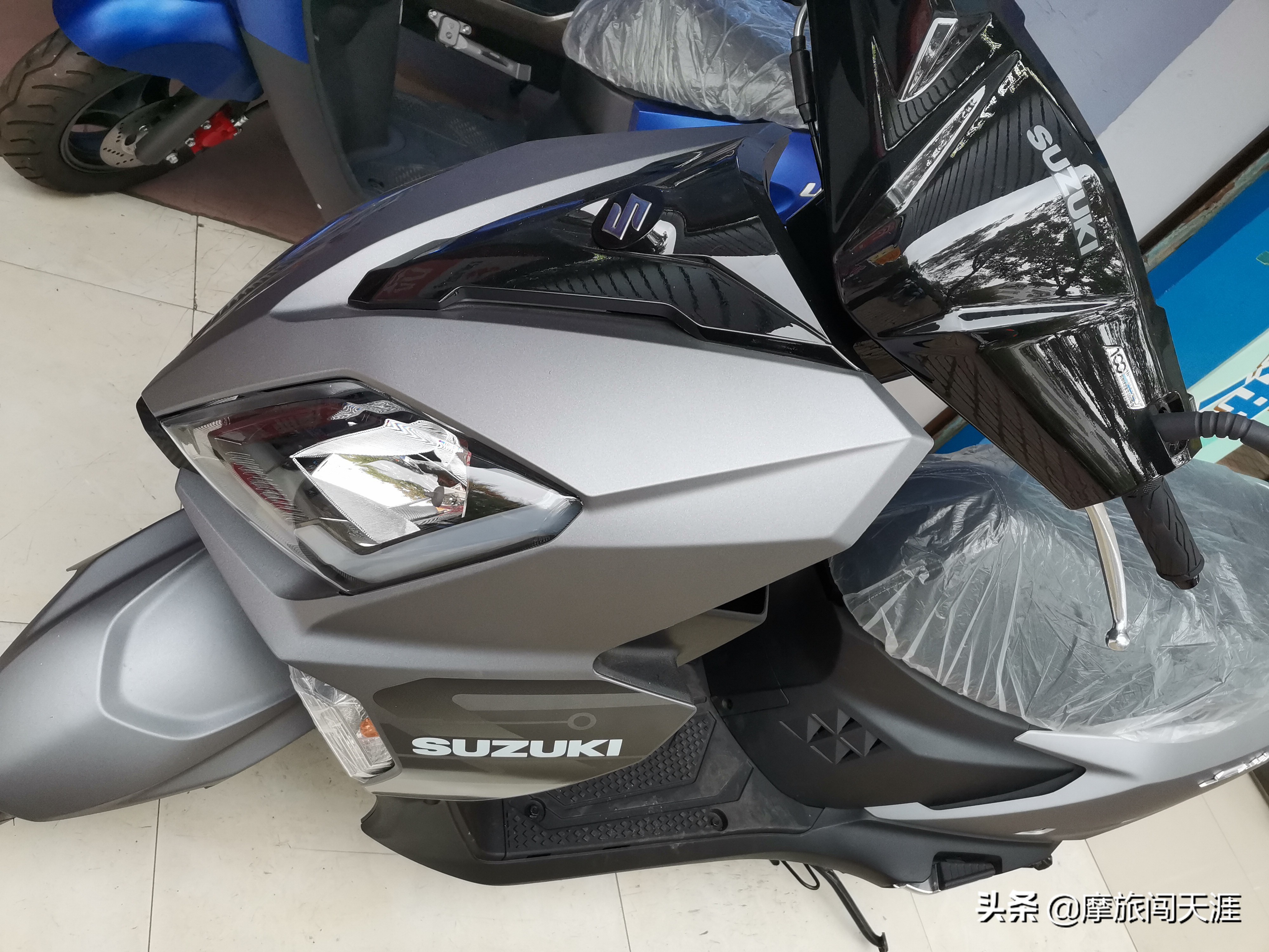 新大洲本田裂行125和uy125发动机,裂行rx125对比uy125