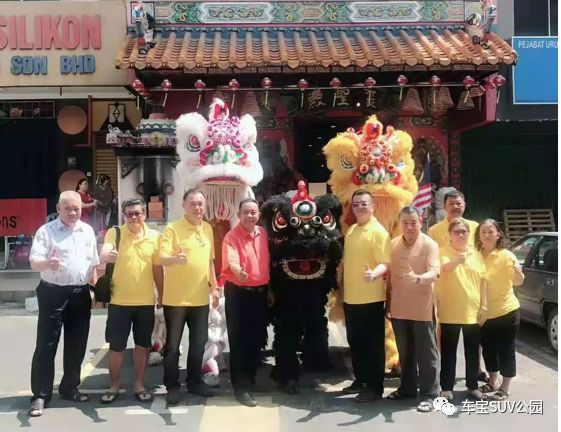 二代埃尔法现在价格马来西亚,我从美国到中国来怎么说