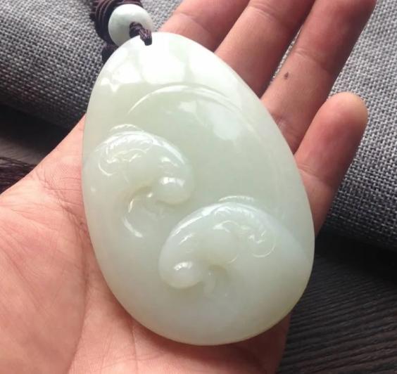 和田玉白玉哪个地方的料子最好,和田玉羊脂白玉产地有哪些