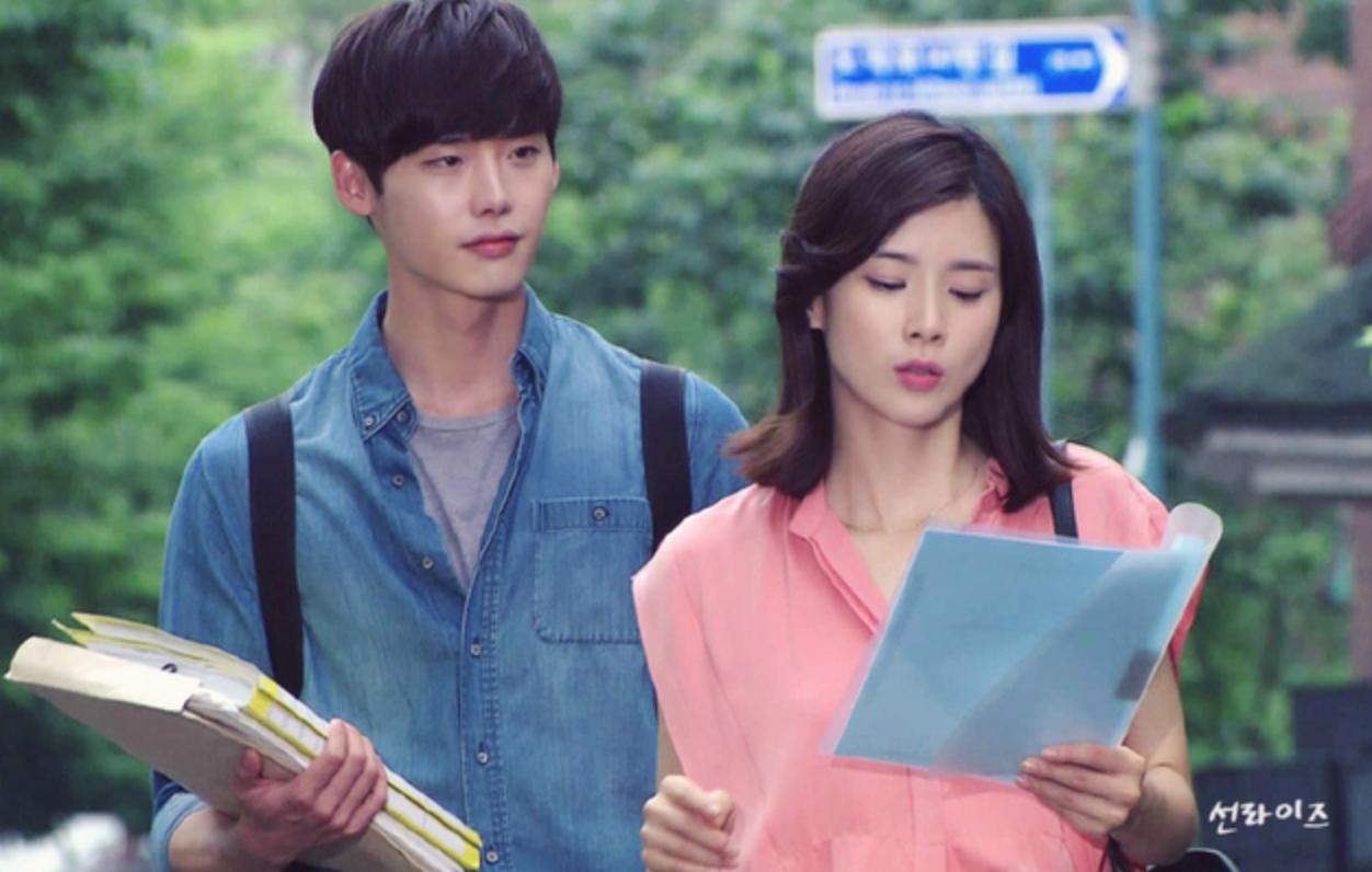 韩剧推荐高甜仅此一次的爱情,青梅竹马甜甜的恋爱电视剧韩剧