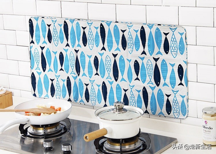 避免炒菜时油花四溅,做菜怕被油溅到