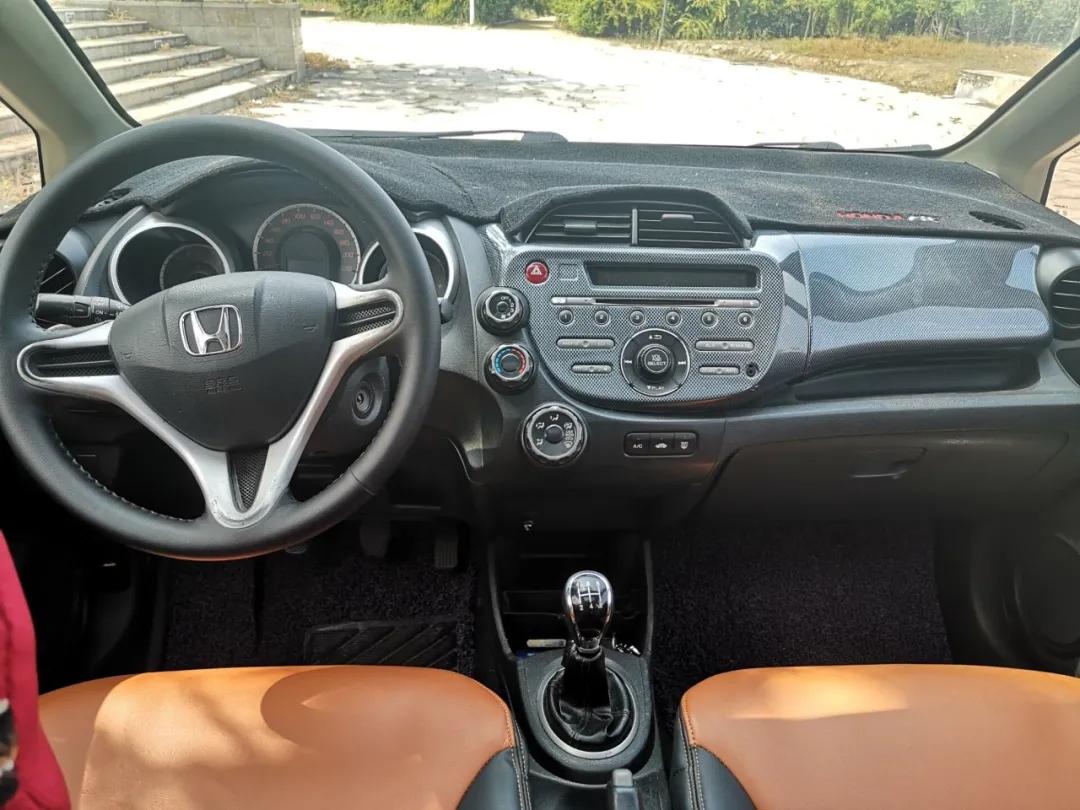 三万左右本田飞度自动挡,三万多本田飞度1.5手动