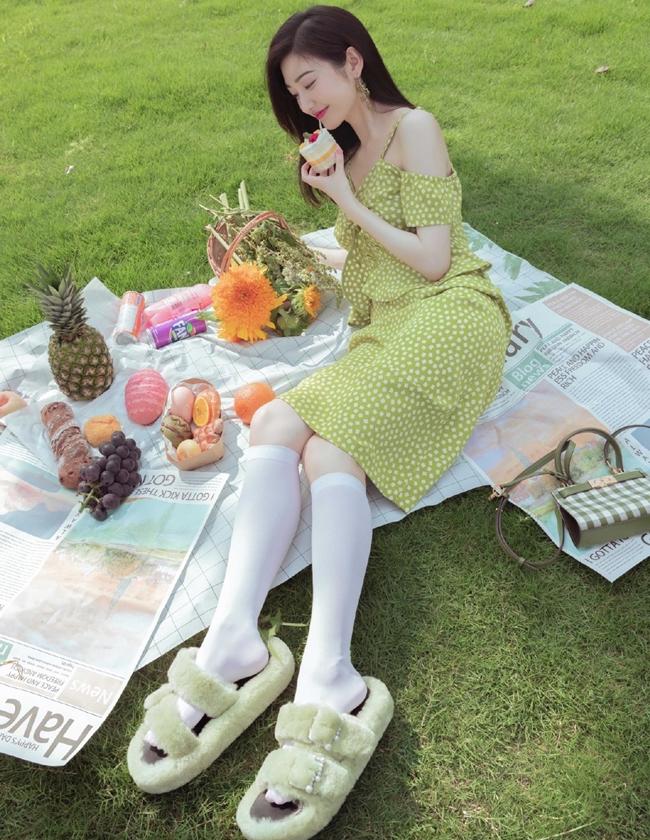 杨幂景甜秀演技,杨幂景甜穿搭