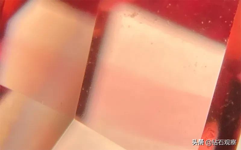 培育钻石和真钻有什么不一样,培育钻有黄钻和粉钻吗