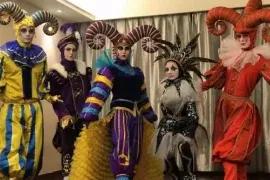 屁屁猩拍了拍你，并递出一张50团100代金券