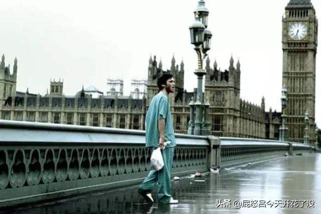 英国人嫌大本钟太脏，花5亿费4年大翻修，还要整成“蓝”色！