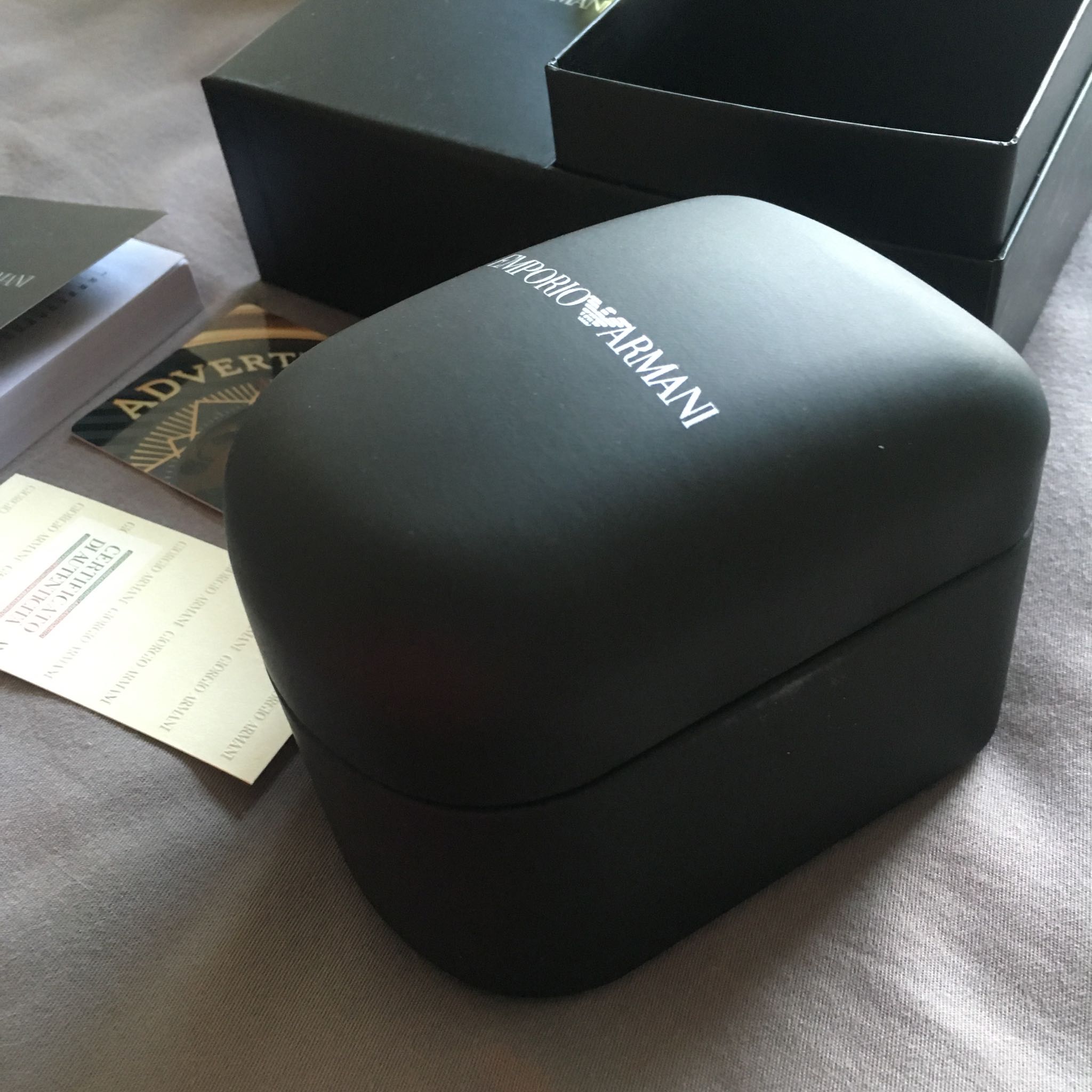 阿玛尼女士手表细表带,阿玛尼女士手表官方表带