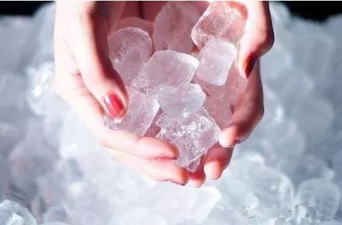 干冰可以敷伤口吗,用冰袋热敷怎么弄