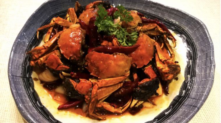 深夜嗨吃火鸡面,深夜嗨吃手摇奶茶