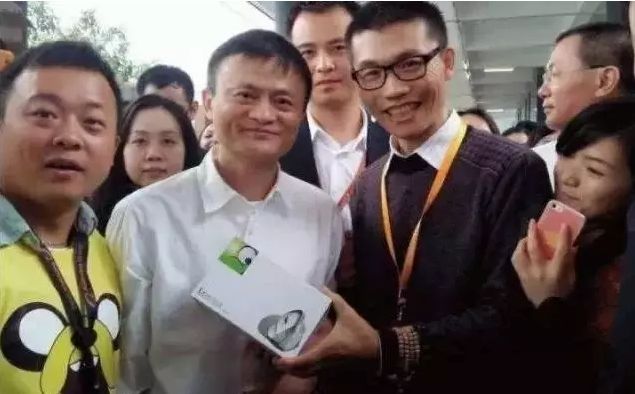 黑科技座椅靠垫,自动便携式腰靠垫