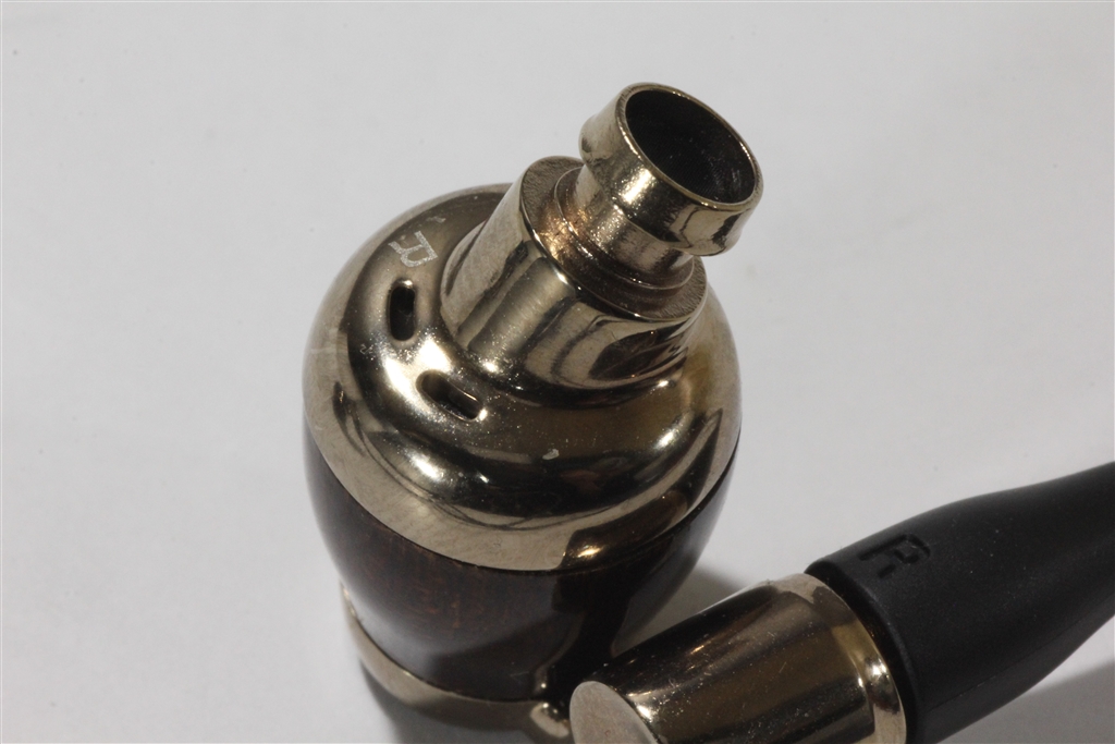 索尼和jvc音箱哪个好,索尼和jvc哪个好