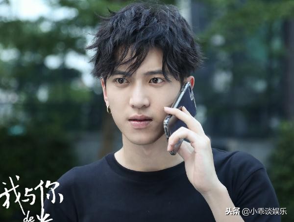 我与你的光年距离1男主角,我与你的光年距离男反派