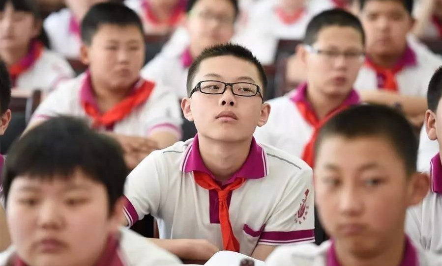 30岁近视眼怎么恢复视力,小学生近视眼怎么恢复视力