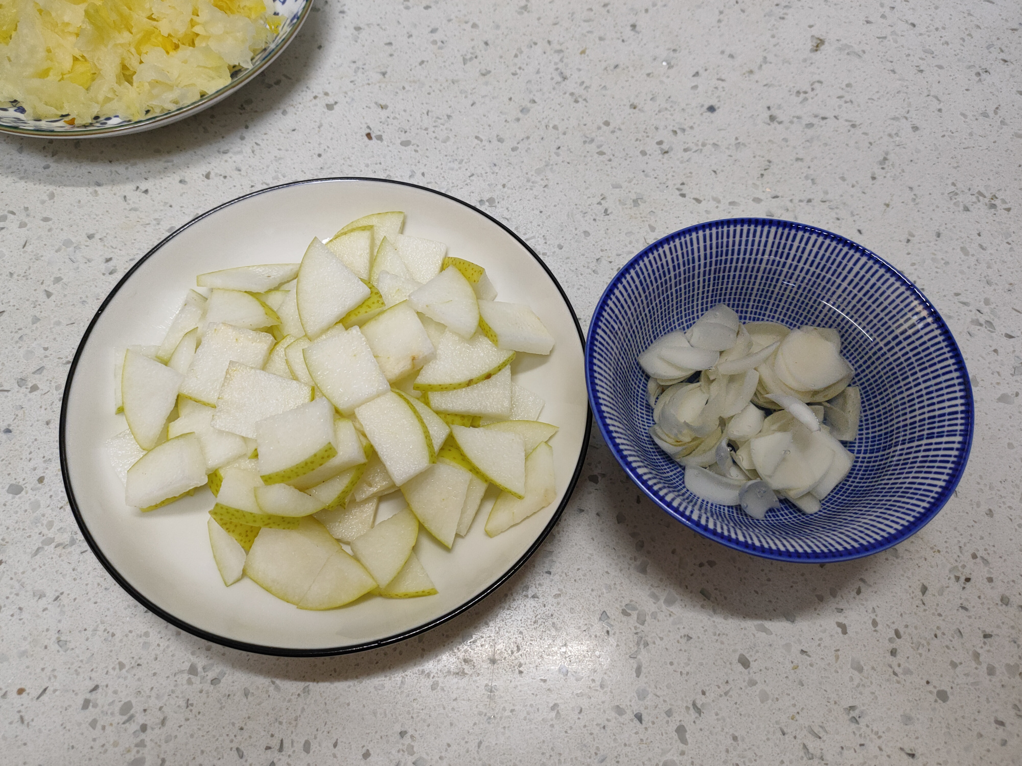 煮银耳中途关火有问题吗,煮银耳水开下还是凉水下锅