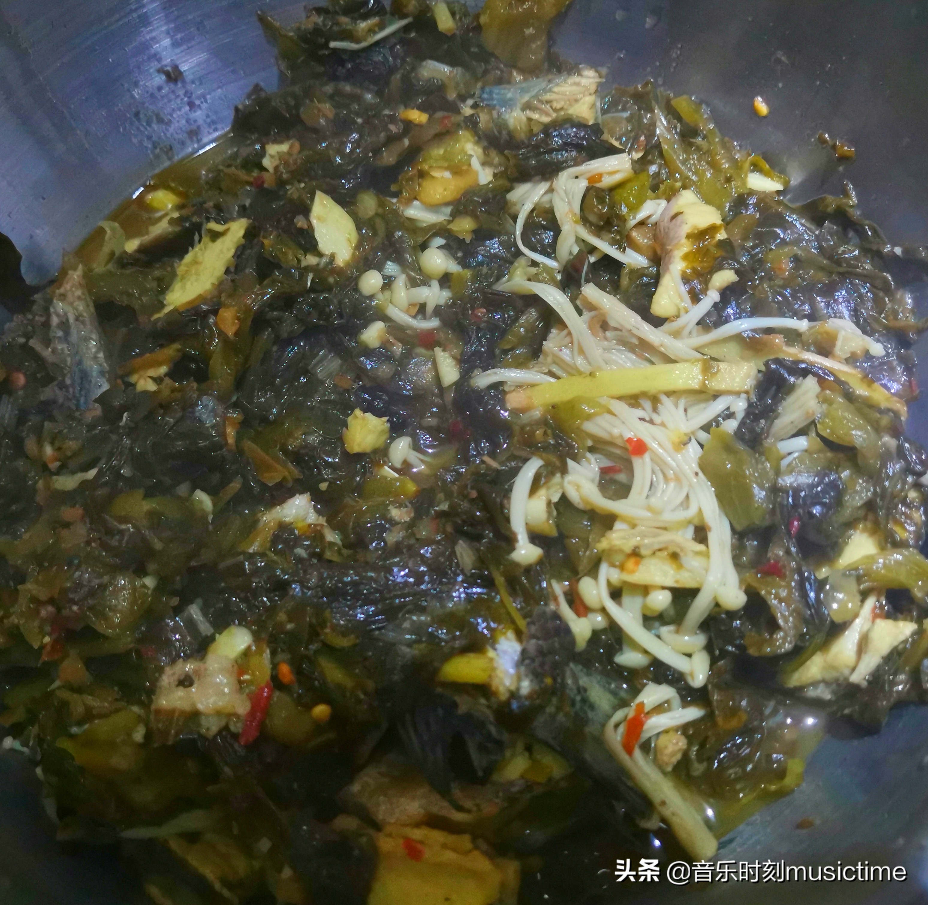 简单的酸菜鱼做法不用草鱼,家常酸菜鱼制作教程快上手试试吧